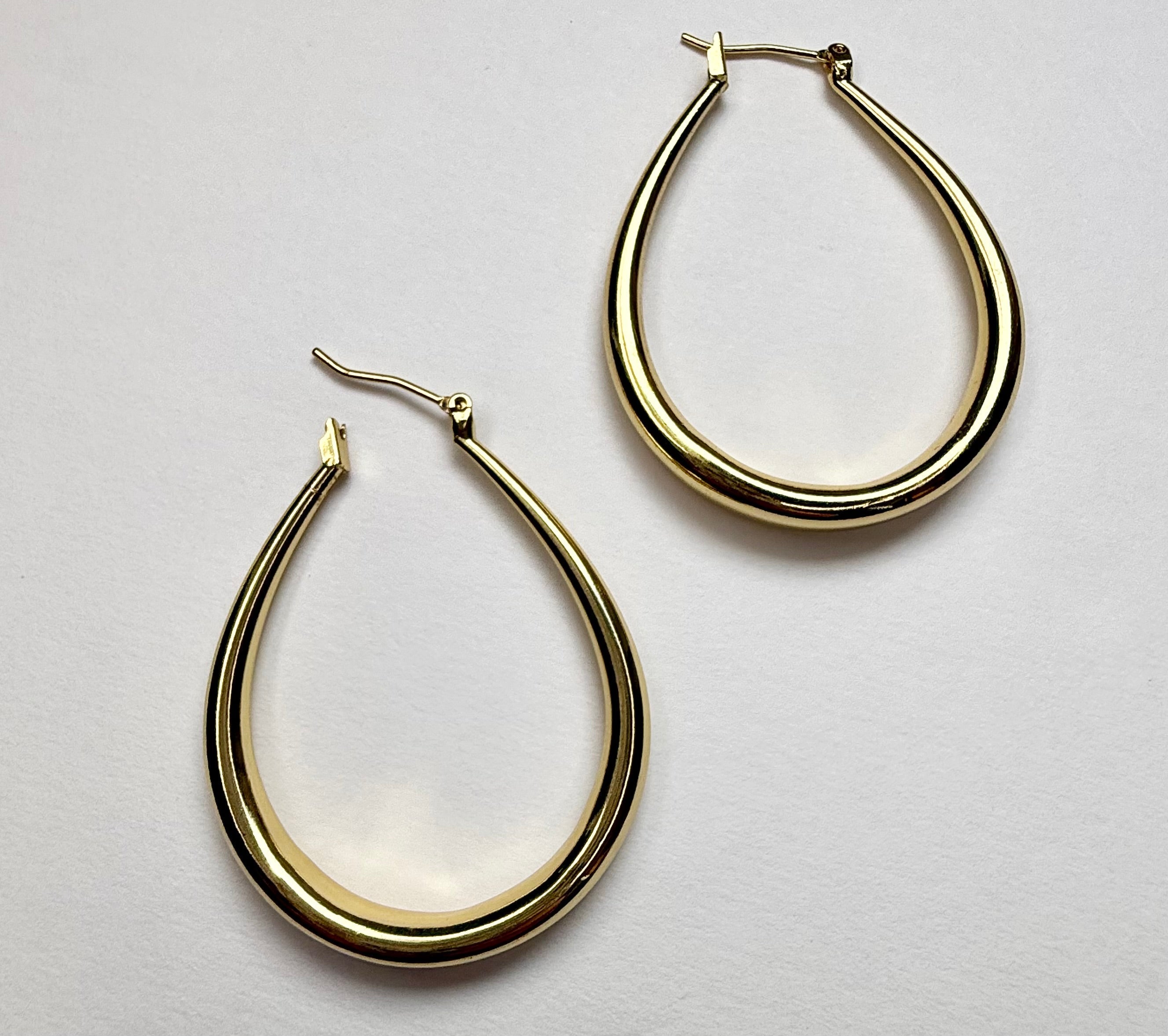 Hoops - LOY
