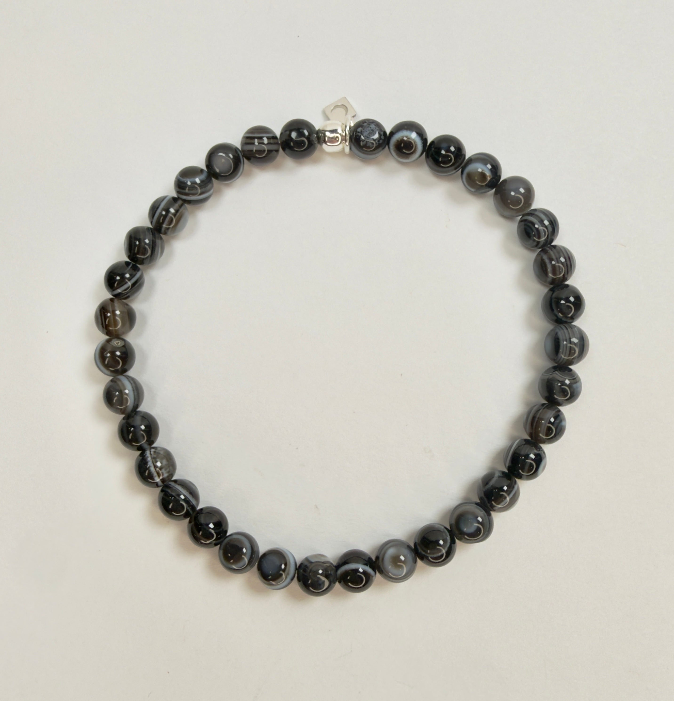 The Douglas - Black Bullseye Agate Beaded Bracelet